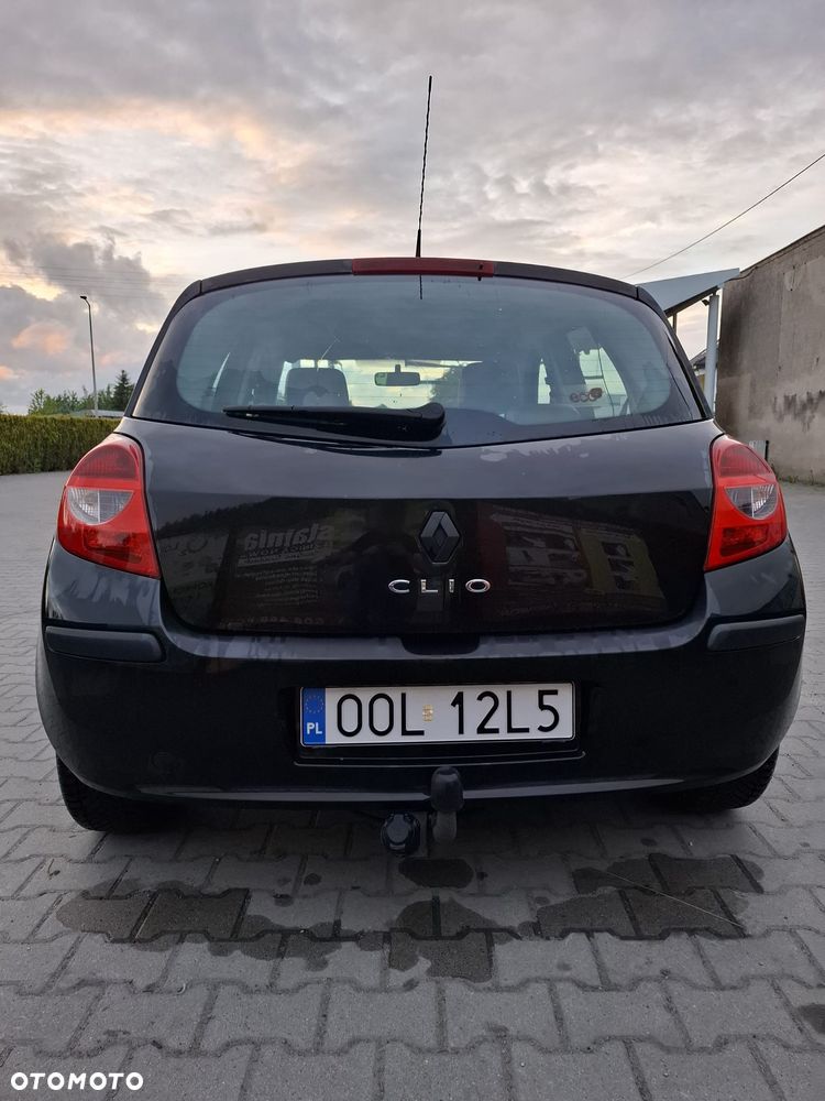Renault Clio 1.2 16V 75 Dynamique - 5