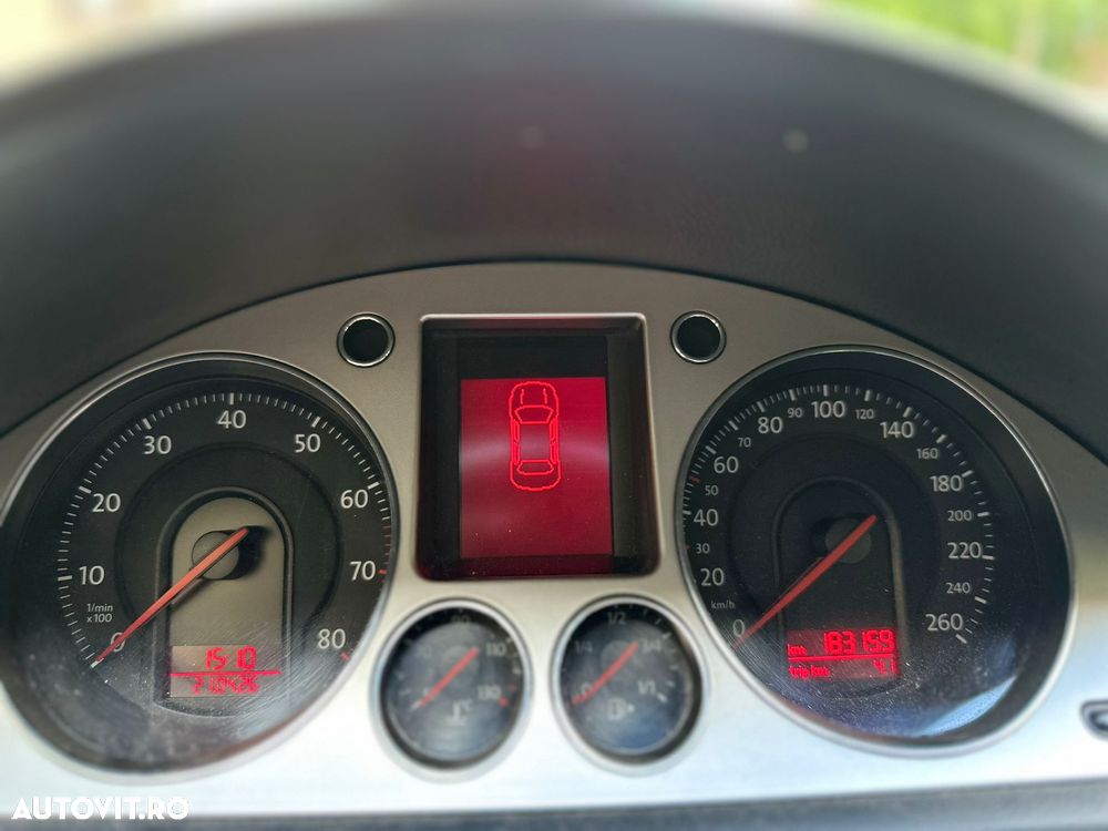 Volkswagen Passat 2.0 FSI 4Motion Individual Chrom - 6