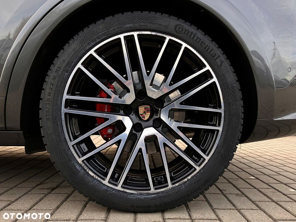 Porsche Cayenne - 20