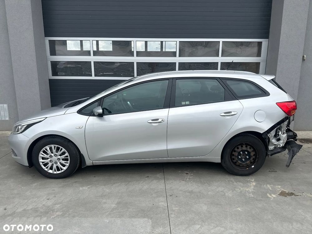Kia Ceed 1.6 CRDi M - 3
