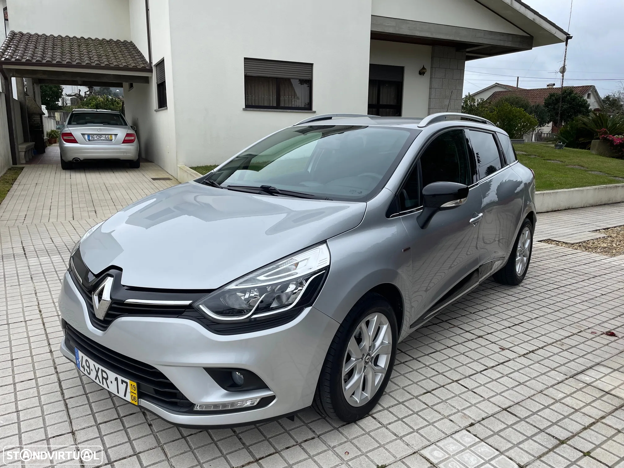 Renault Clio Sport Tourer 1.5 dCi Limited - 3