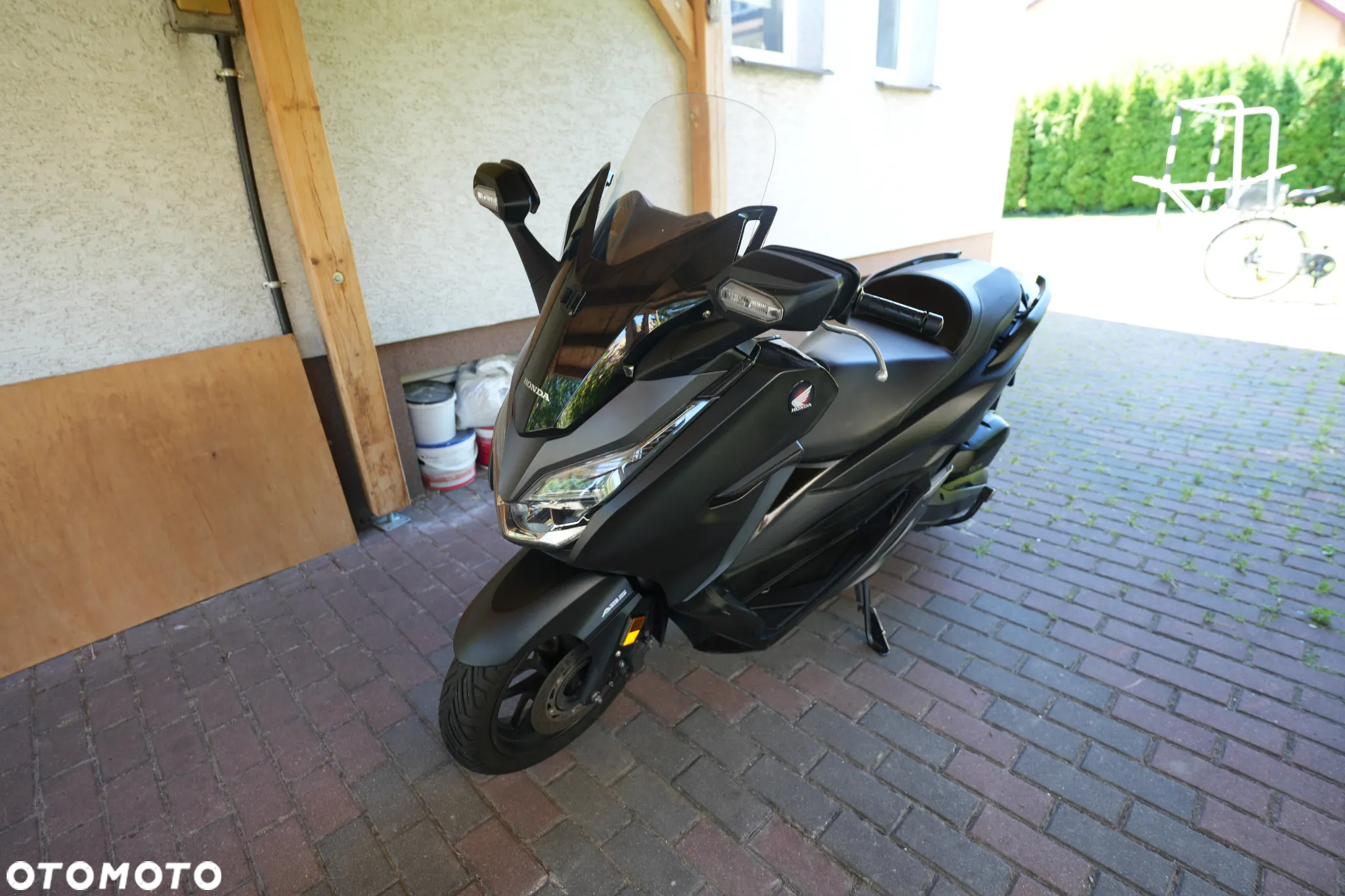 Honda NSS - 8
