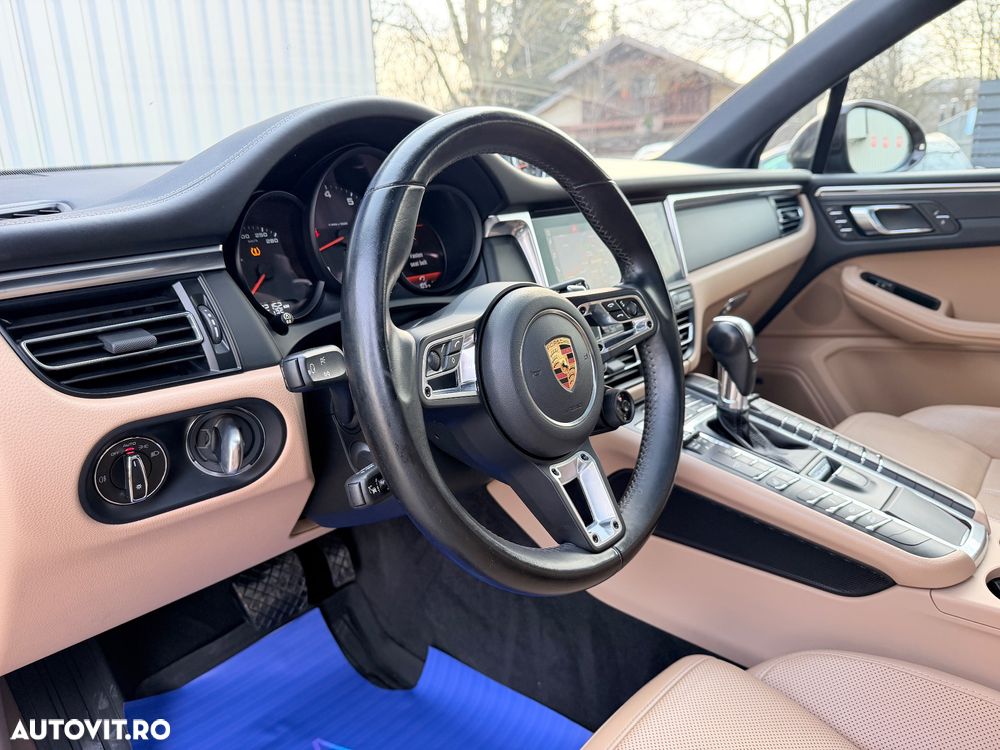 Porsche Macan - 6