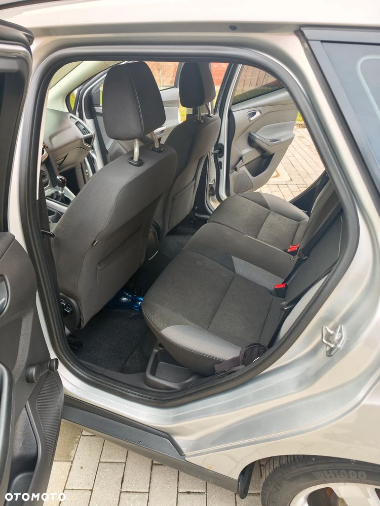 Ford Focus - 20
