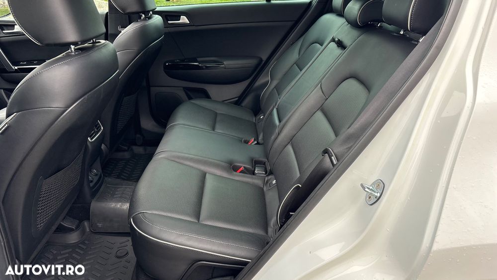 Kia Sportage 1.6 T-GDI AWD DCT GT LINE - 8