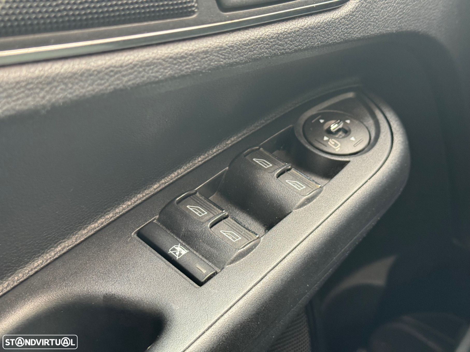 Ford B-Max 1.0 EcoBoost Trend - 24
