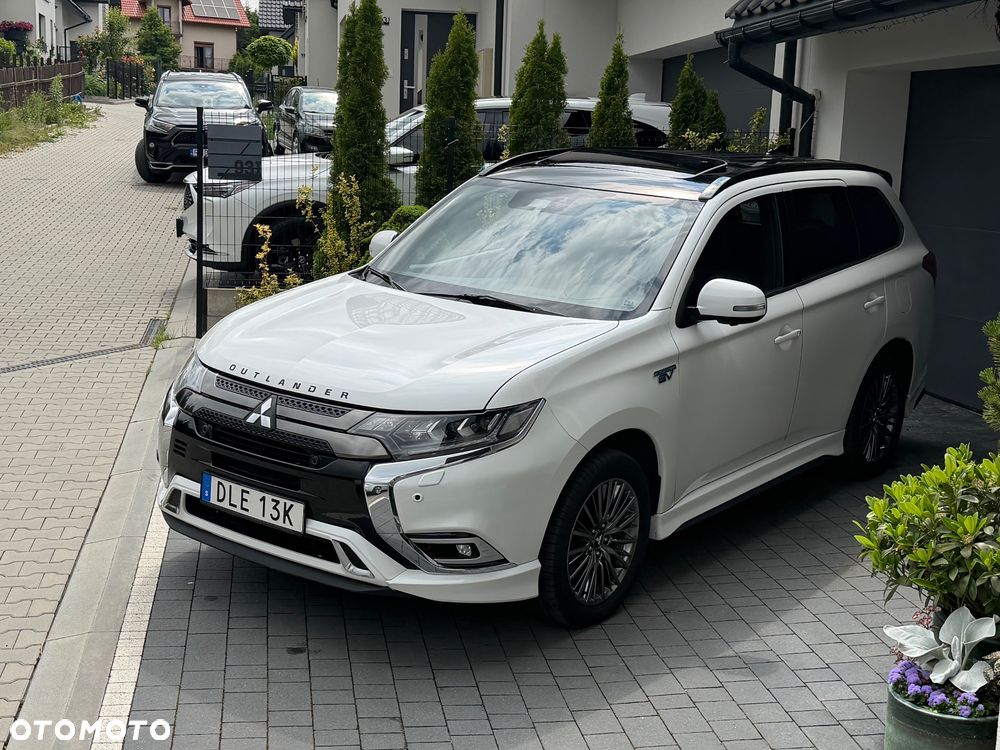 Mitsubishi Outlander 2.4 4WD Top - 29