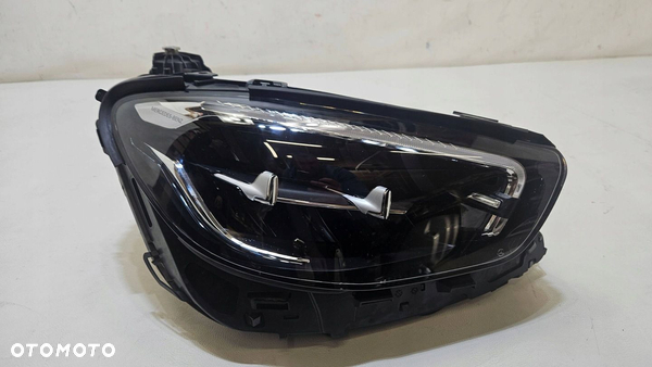 LAMPA PRAWA PRZÓD MERCEDES E-KLASA W213 LIFT 213 FULL LED A2139067609