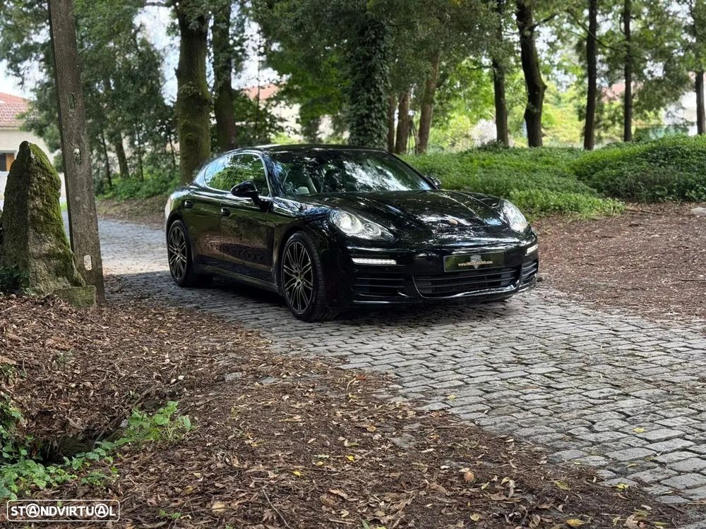Porsche Panamera - 58