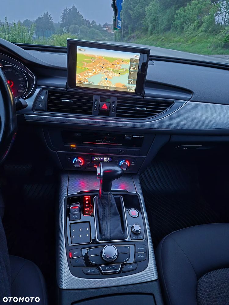 Audi A6 Avant 2.0 TDI Ultra DPF S tronic - 15