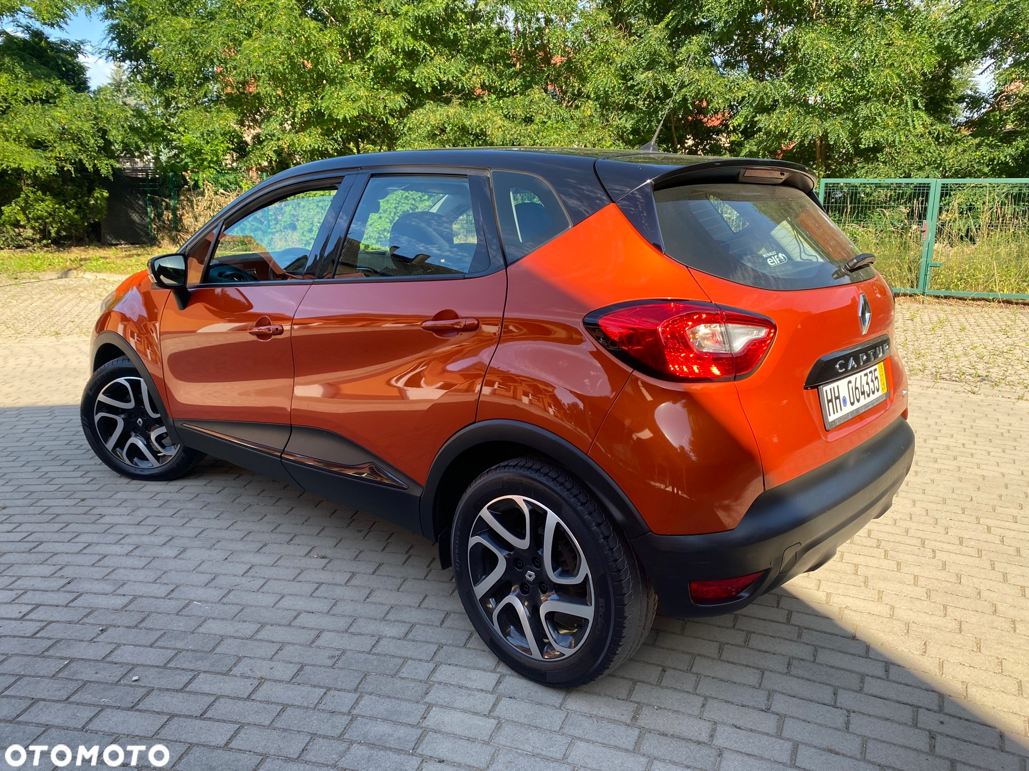 Renault Captur TCe 100 EXPERIENCE - 4