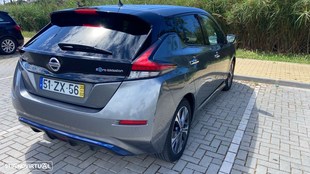 Nissan Leaf Tekna Two Tone - 39