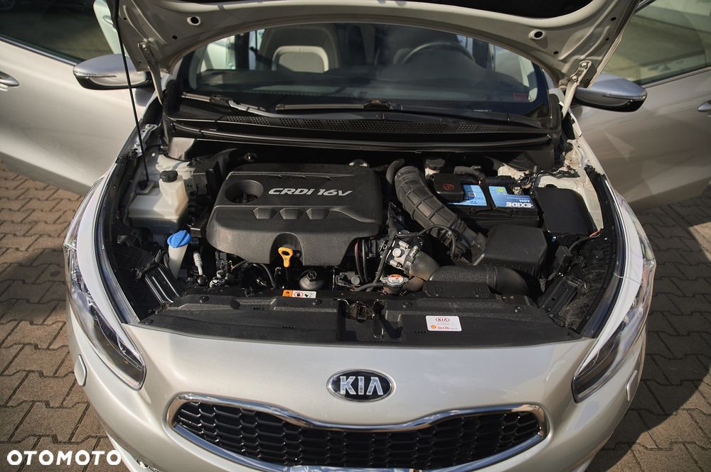 Kia Ceed 1.6 CRDi 128 Spirit - 39