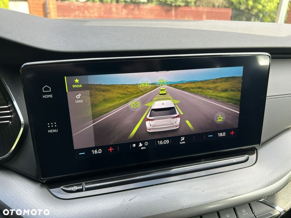Skoda Octavia 2.0 TDI DSG Ambition - 26