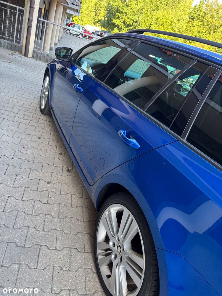Skoda Octavia 2.0 TDI (Green tec) RS - 6