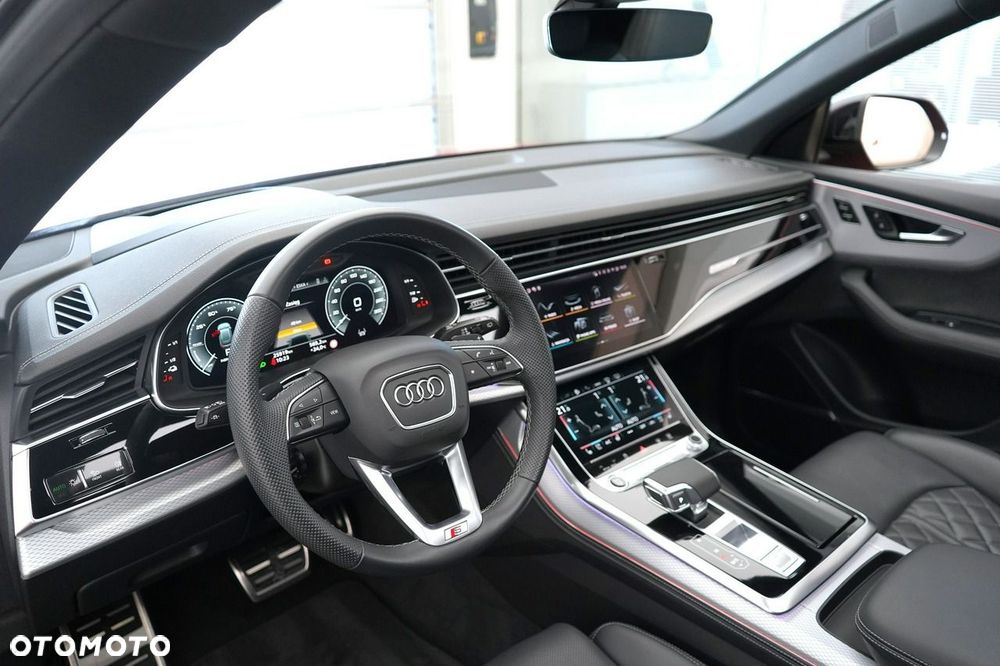 Audi Q8 - 19