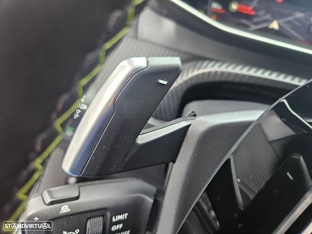 Peugeot 2008 1.2 PureTech GT EAT8 - 26