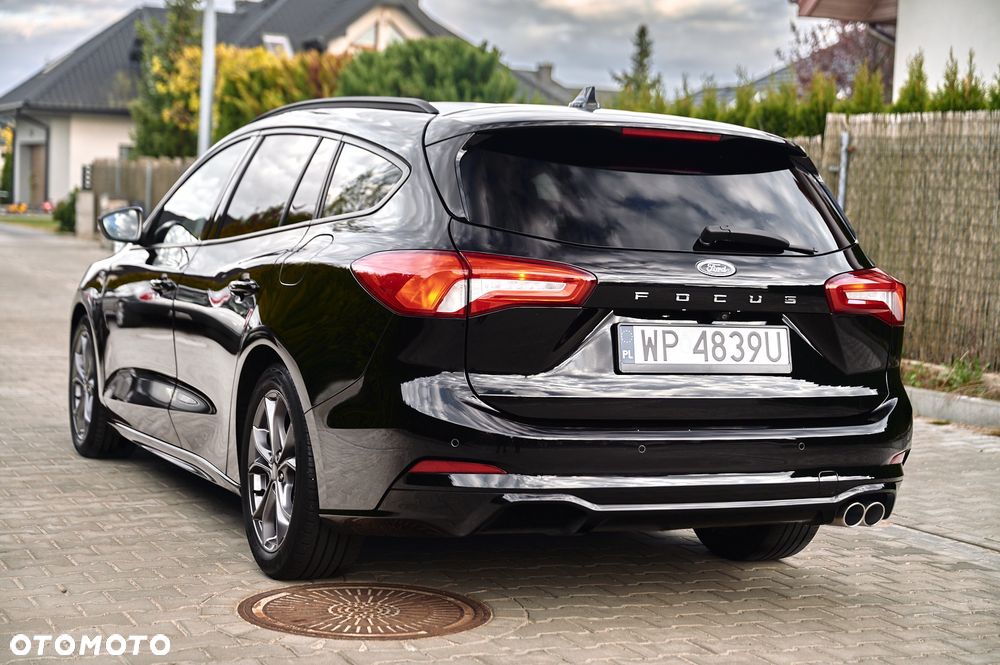 Ford Focus - 11