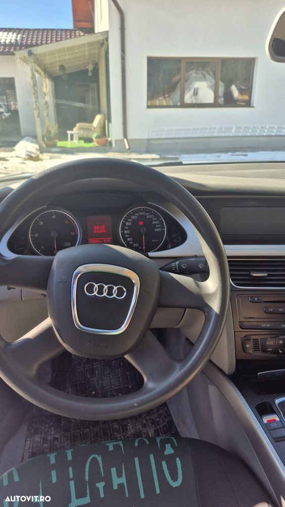 Audi A4 2.0 TDI B8 - 6