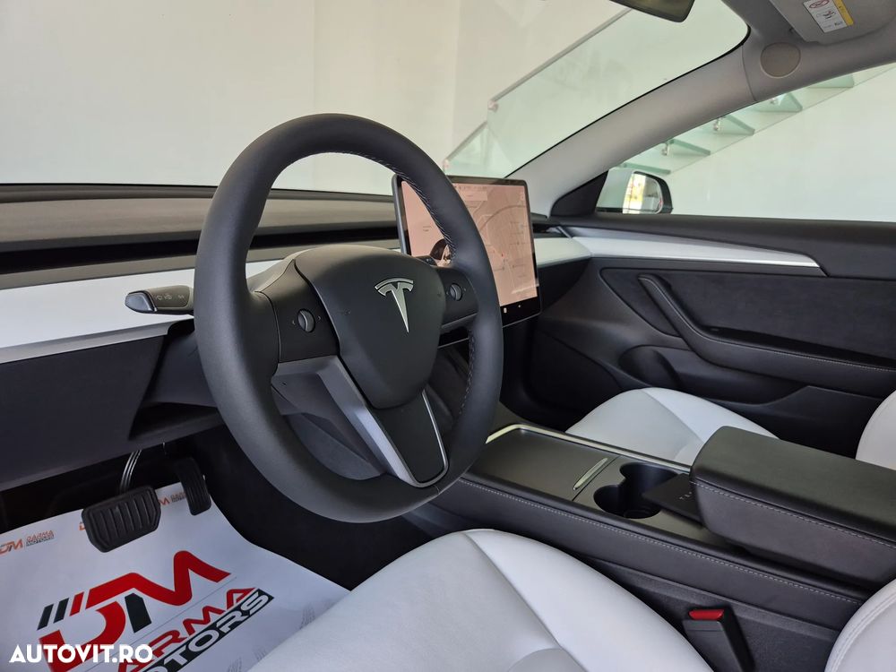 Tesla Model 3 Langstreckenbatterie Allradantrieb Dual Motor - 21