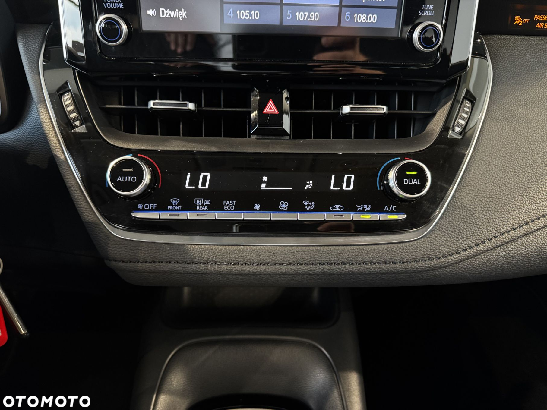 Toyota Corolla - 24