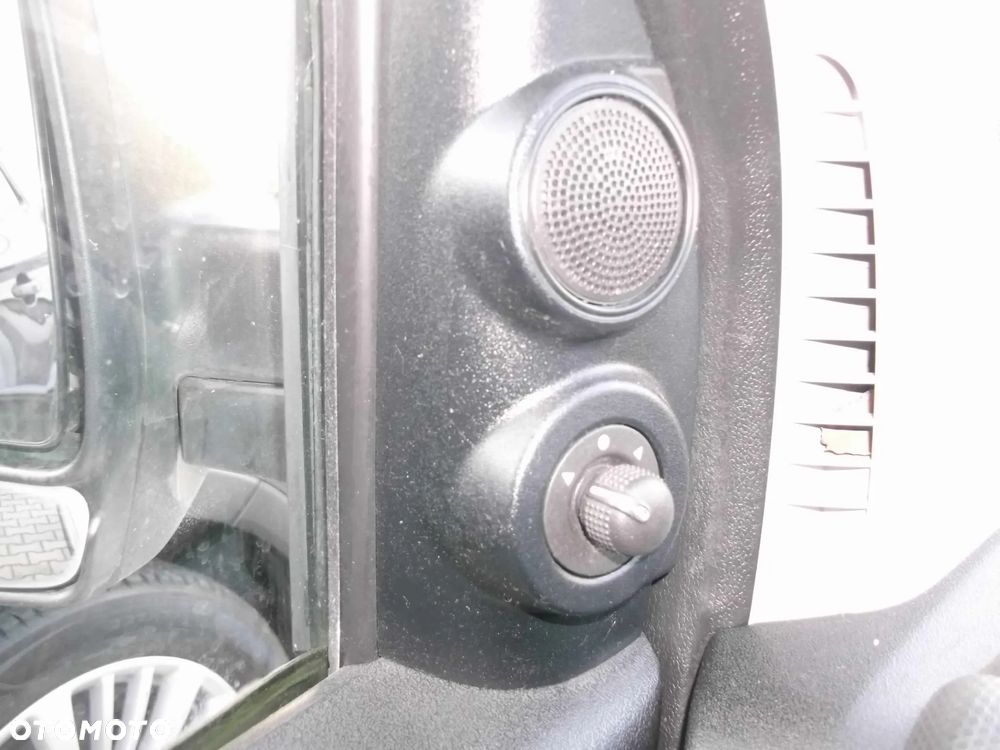 Fiat Doblo 1.3 16V Multijet Active - 8