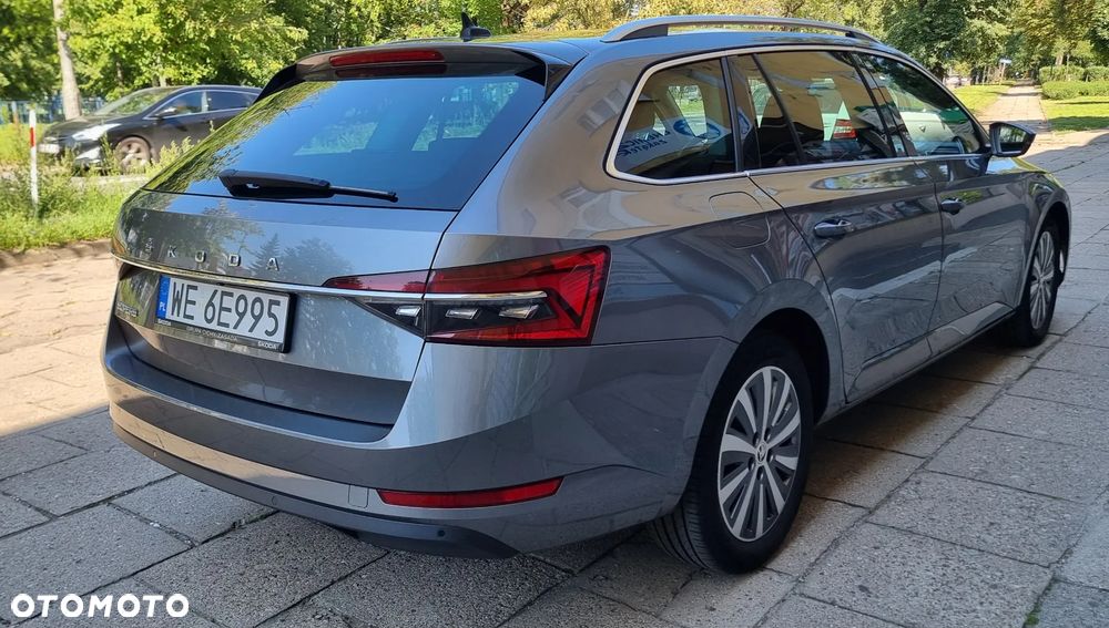 Skoda Superb 2.0 TDI SCR Style DSG - 1