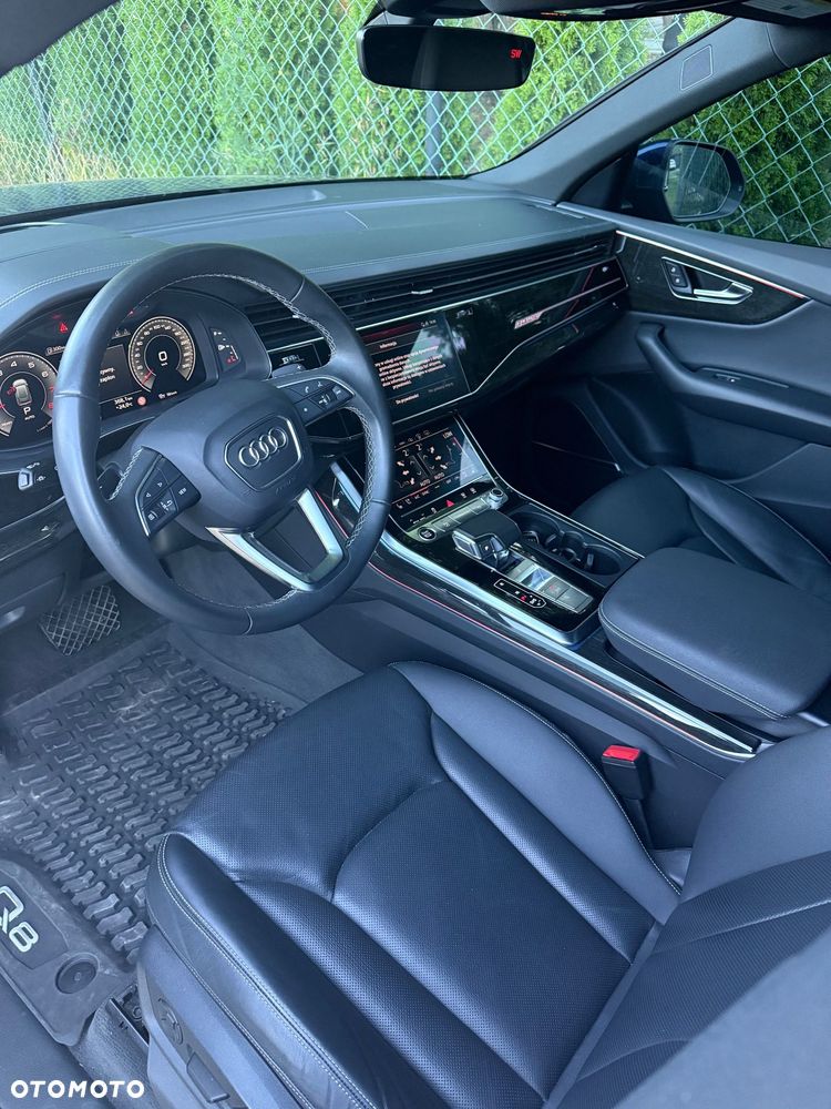 Audi Q8 - 11