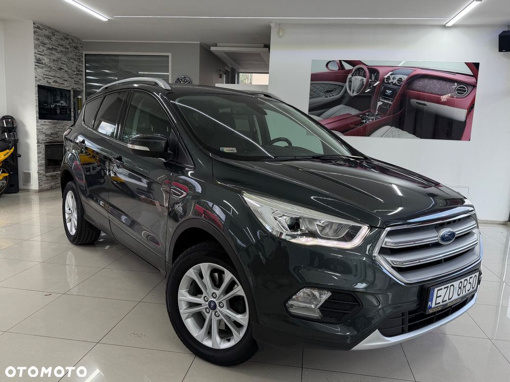 Ford Kuga 1.5 TDCi 2x4 Titanium - 36