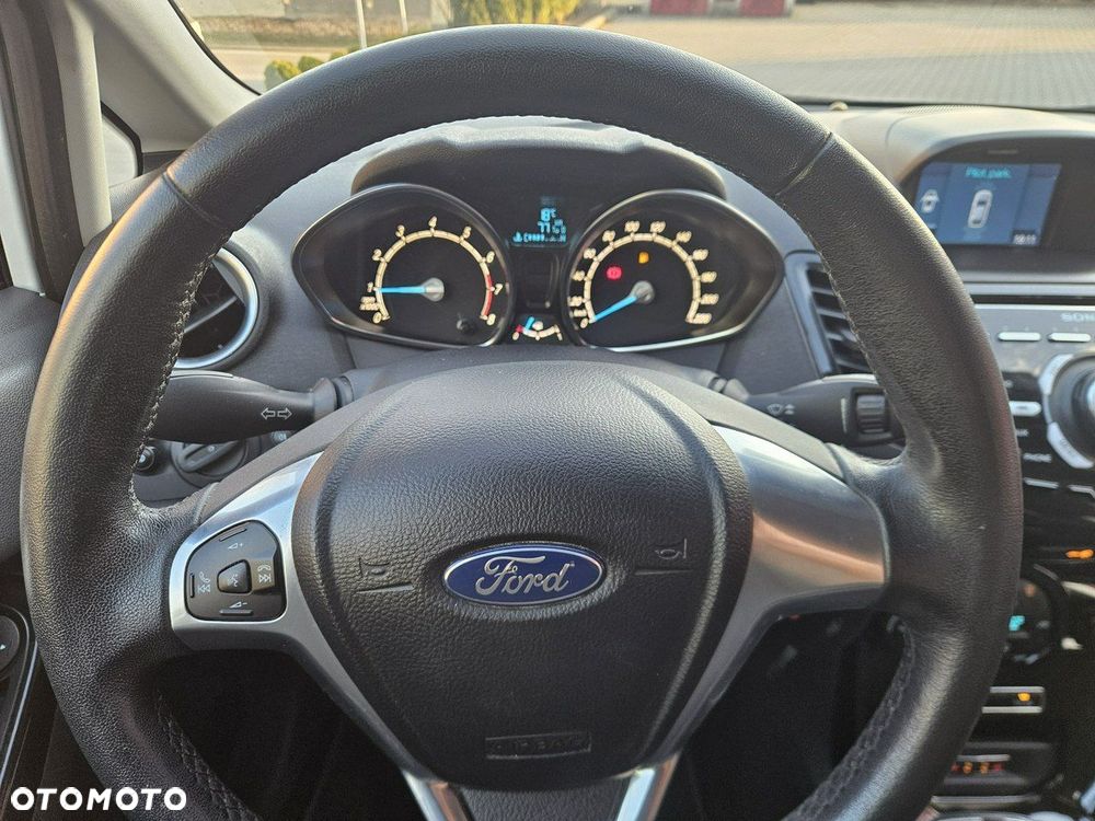 Ford Fiesta 1.0 EcoBoost Titanium ASS EU6 - 26