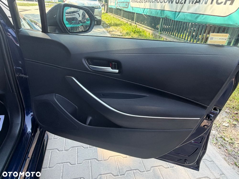 Toyota Corolla 1.8 Hybrid Comfort - 16