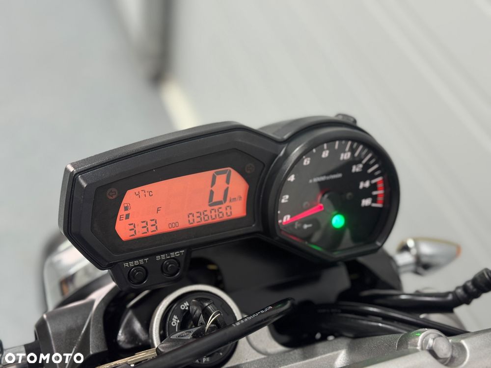 Yamaha FZ6 - 23