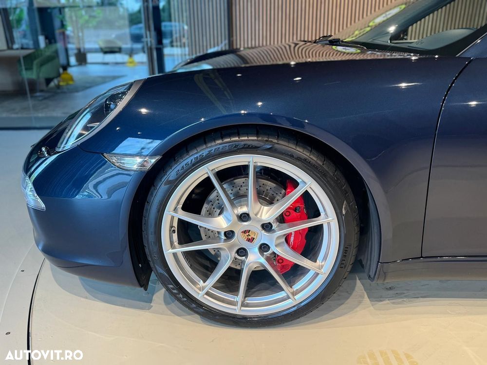 Porsche 911 - 17