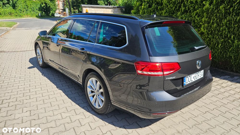 Volkswagen Passat - 7