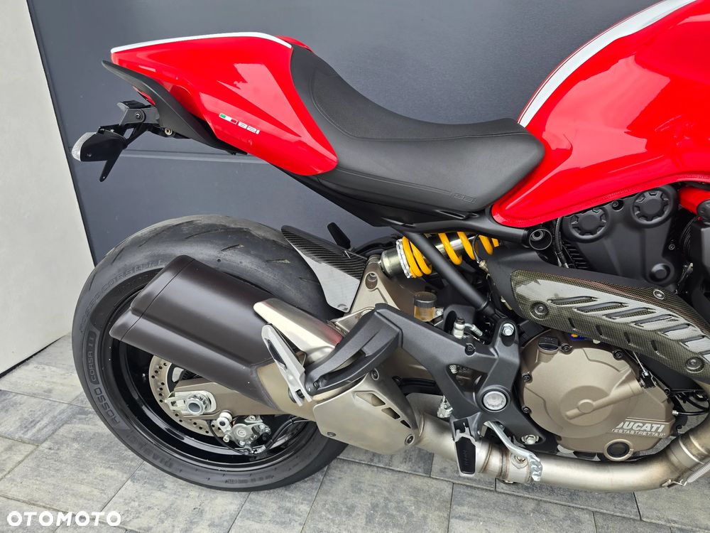 Ducati Monster - 17