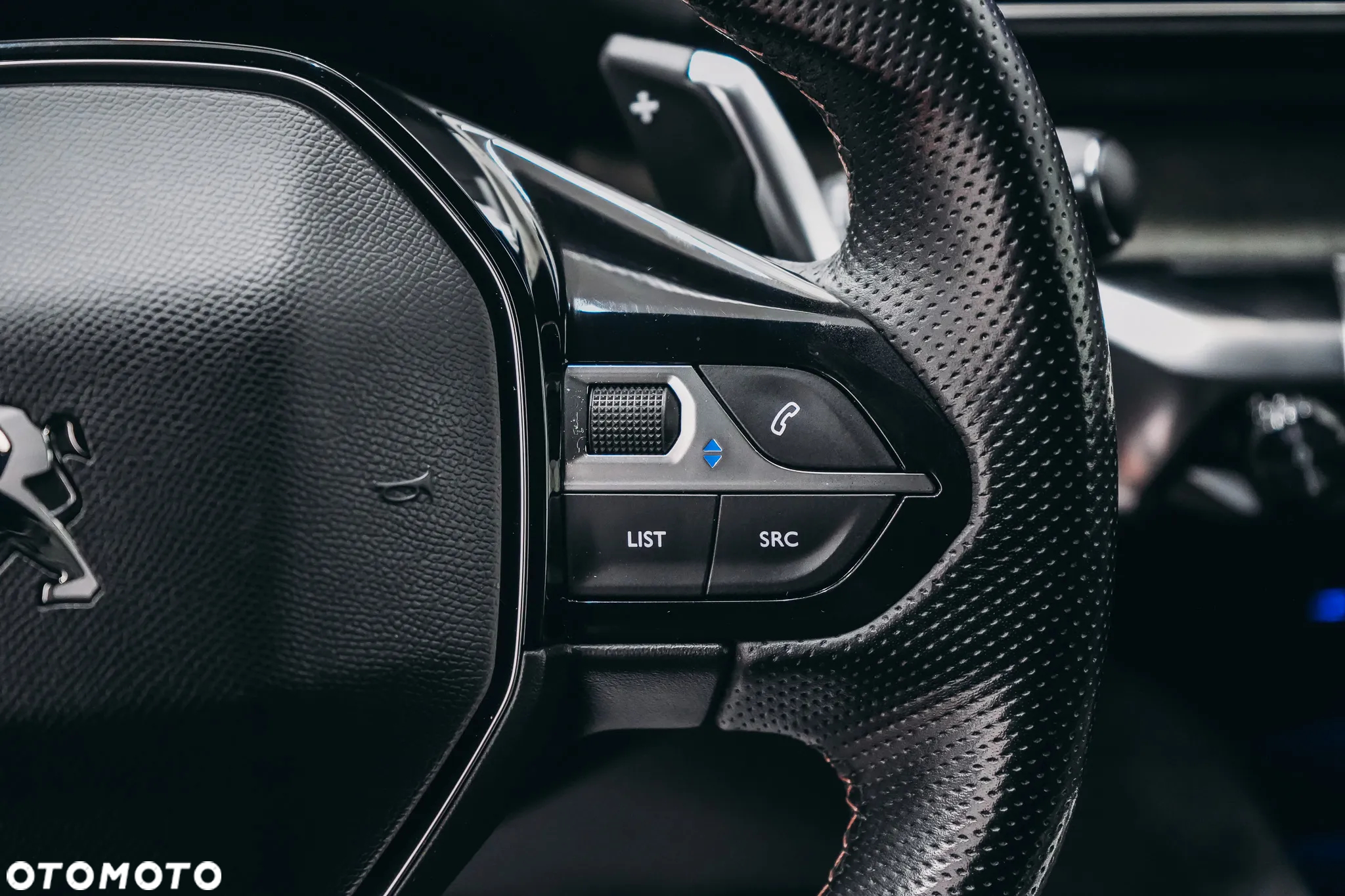 Peugeot 5008 BlueHDI 180 EAT8 GT - 23