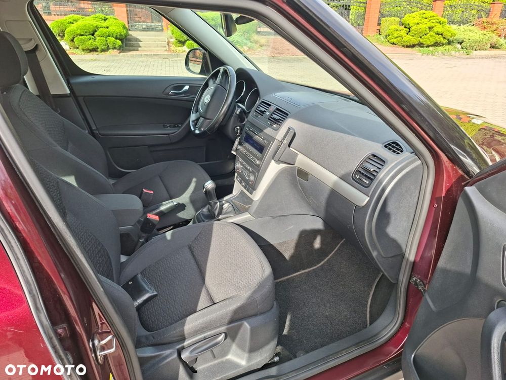 Skoda Yeti 2.0 TDI 4x4 Ambition - 12