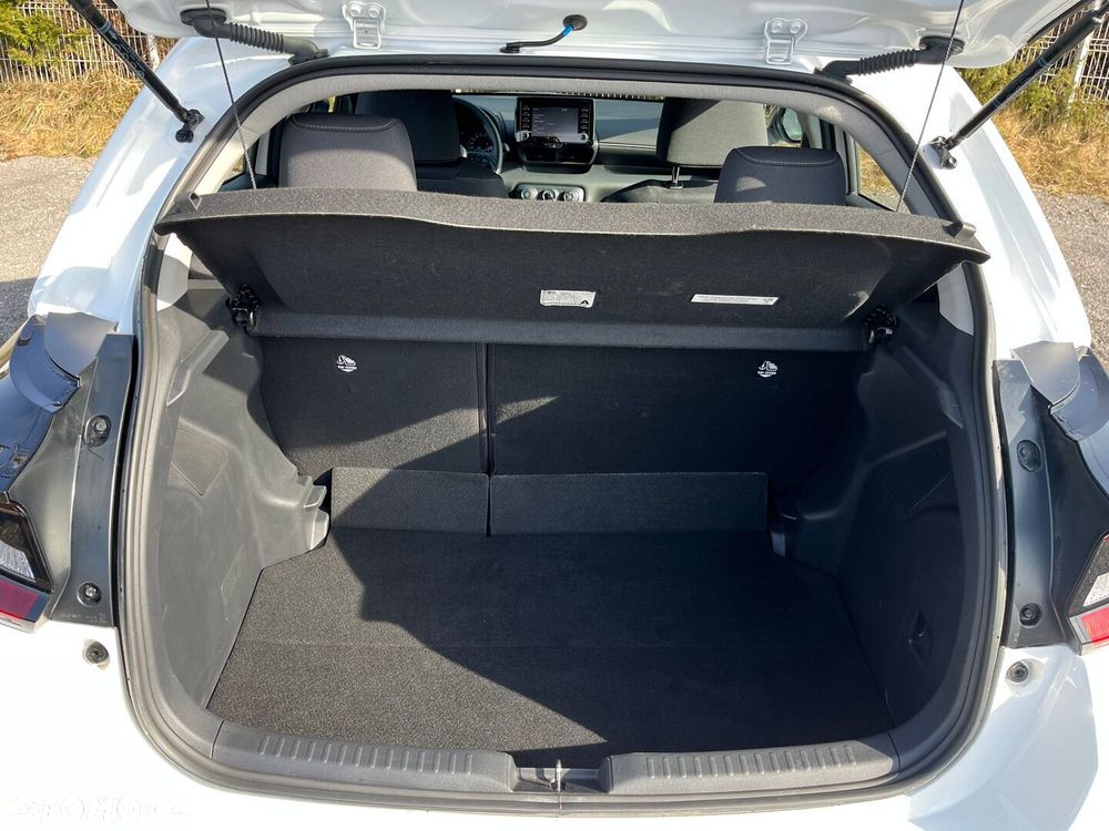Toyota Yaris 1.5 Comfort CVT - 27
