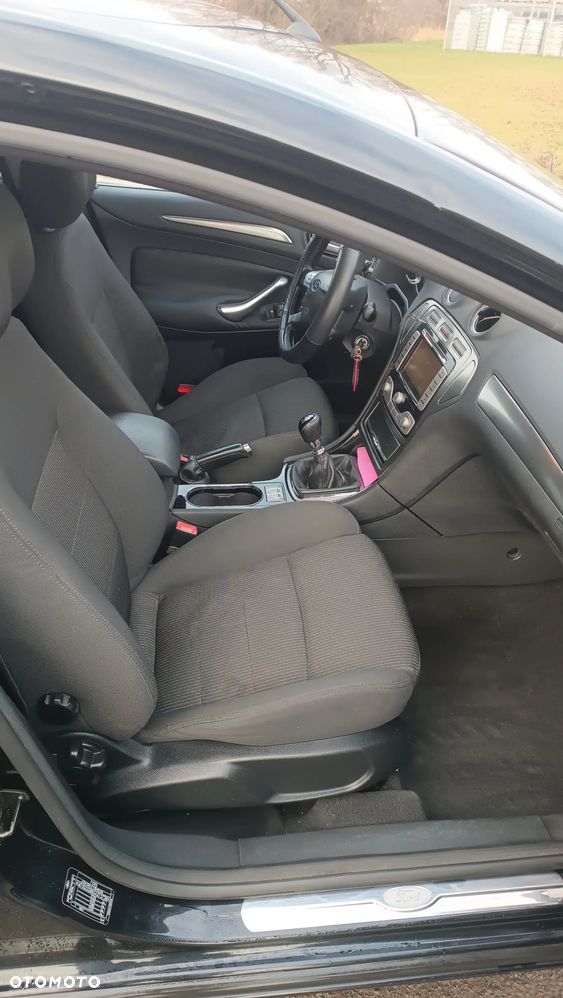 Ford Mondeo 2.0 TDCi Titanium - 10