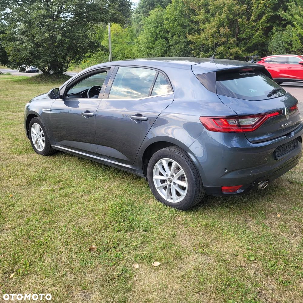 Renault Megane TCe 115 GPF ZEN - 22