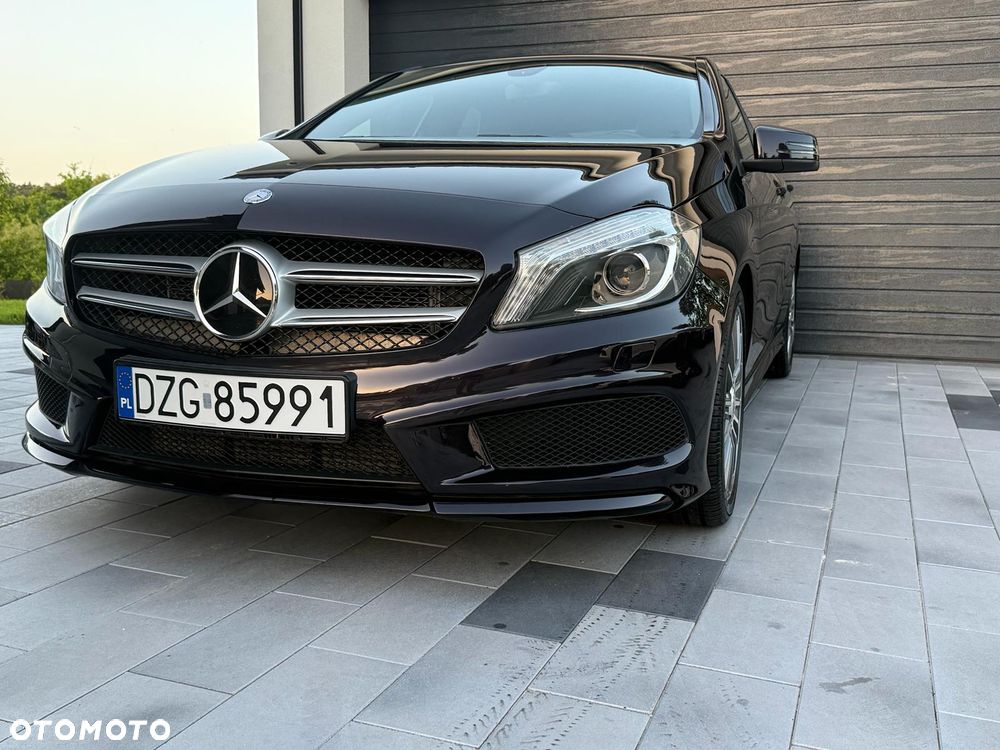 Mercedes-Benz Klasa A 180 (BlueEFFICIENCY) AMG Sport - 26