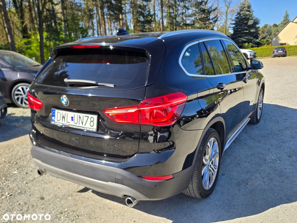 BMW X1 xDrive25i xLine - 8