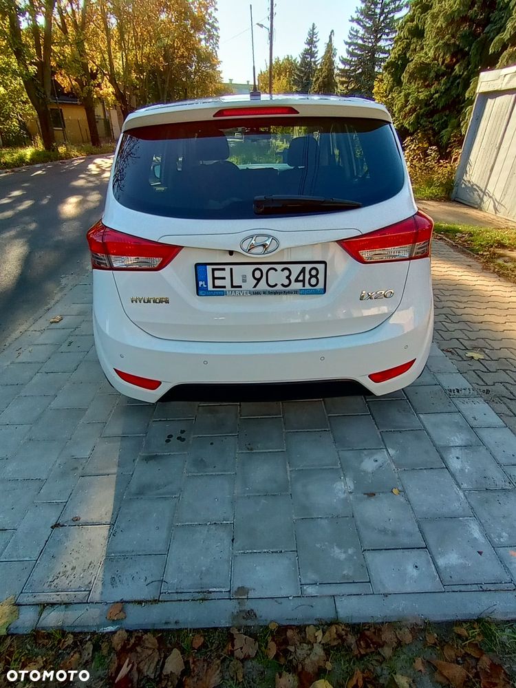 Hyundai ix20 - 6
