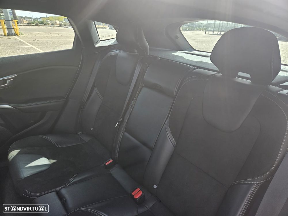 Volvo V40 2.0 D3 R-Design - 5