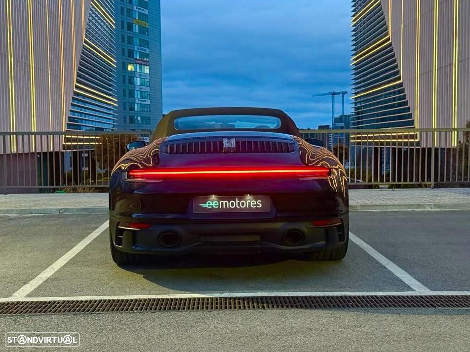 Porsche 911 (992) - 10