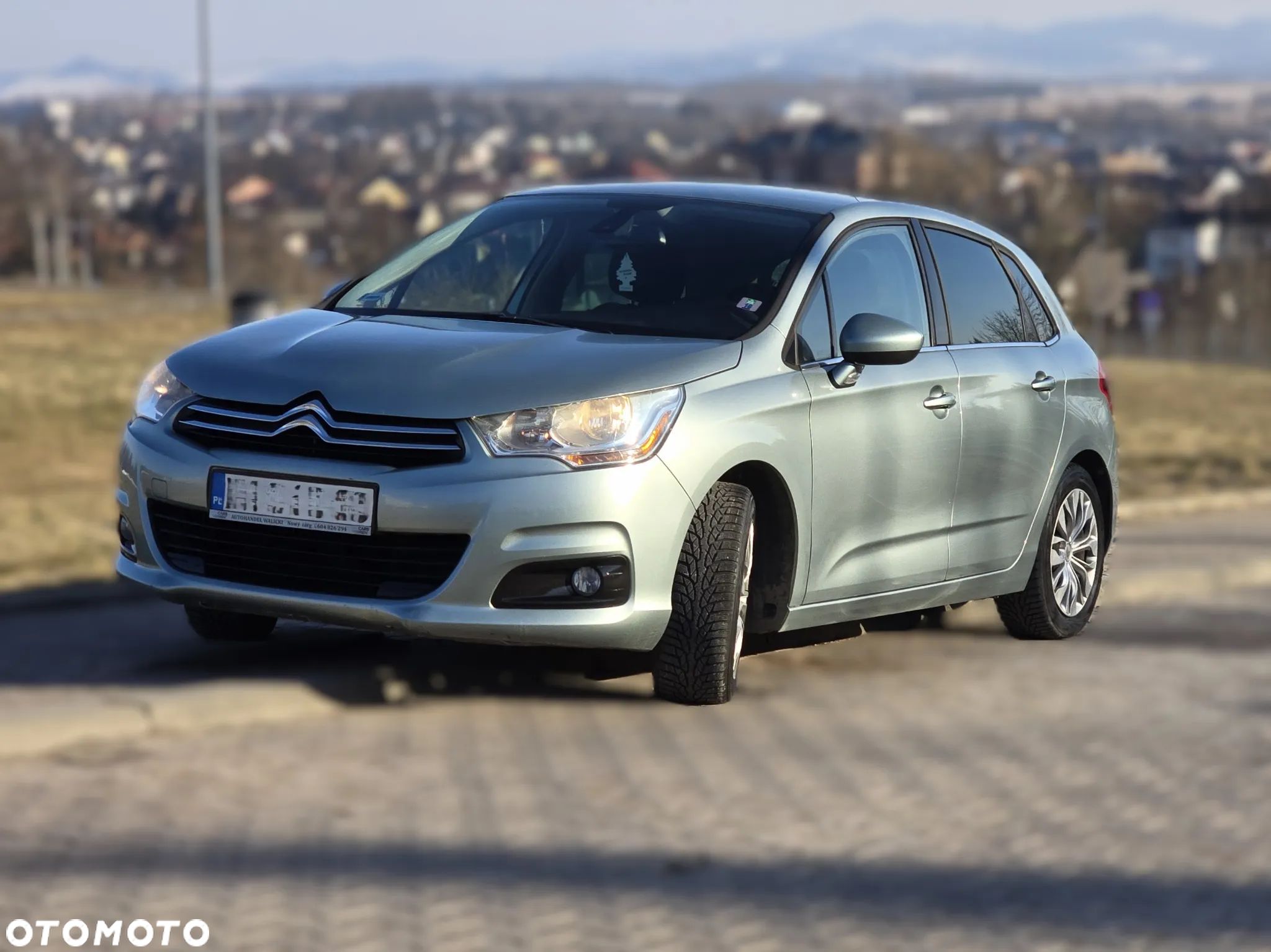 Citroën C4 1.6 VTi Equilibre Pack Navi - 1