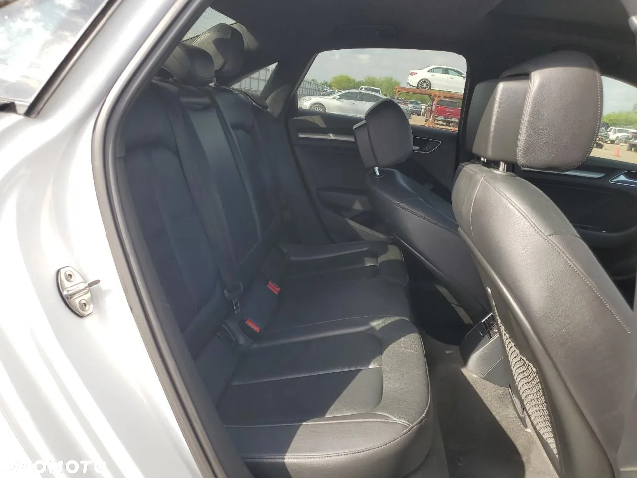 Audi A3 1.8 TFSI Ambiente S tronic - 9