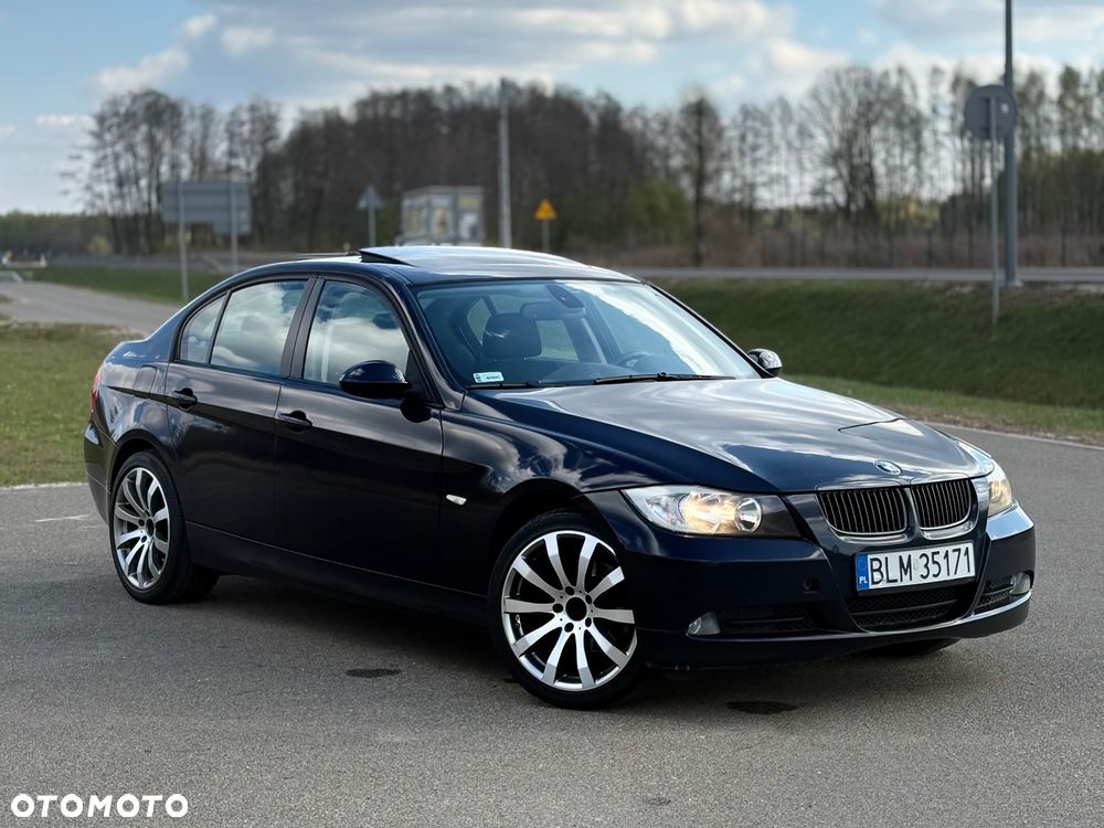 BMW Seria 3 320i - 1