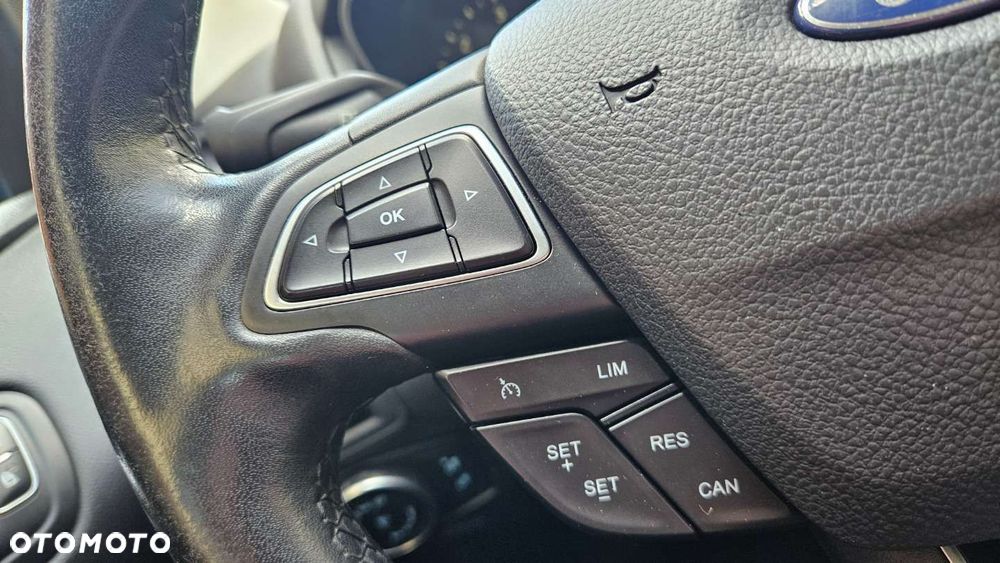 Ford Focus - 20