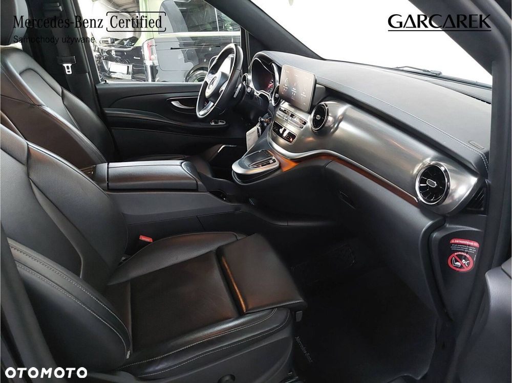 Mercedes-Benz Klasa V 300 d 4-Matic Exclusive 9G-Tronic (d³ugi) - 21